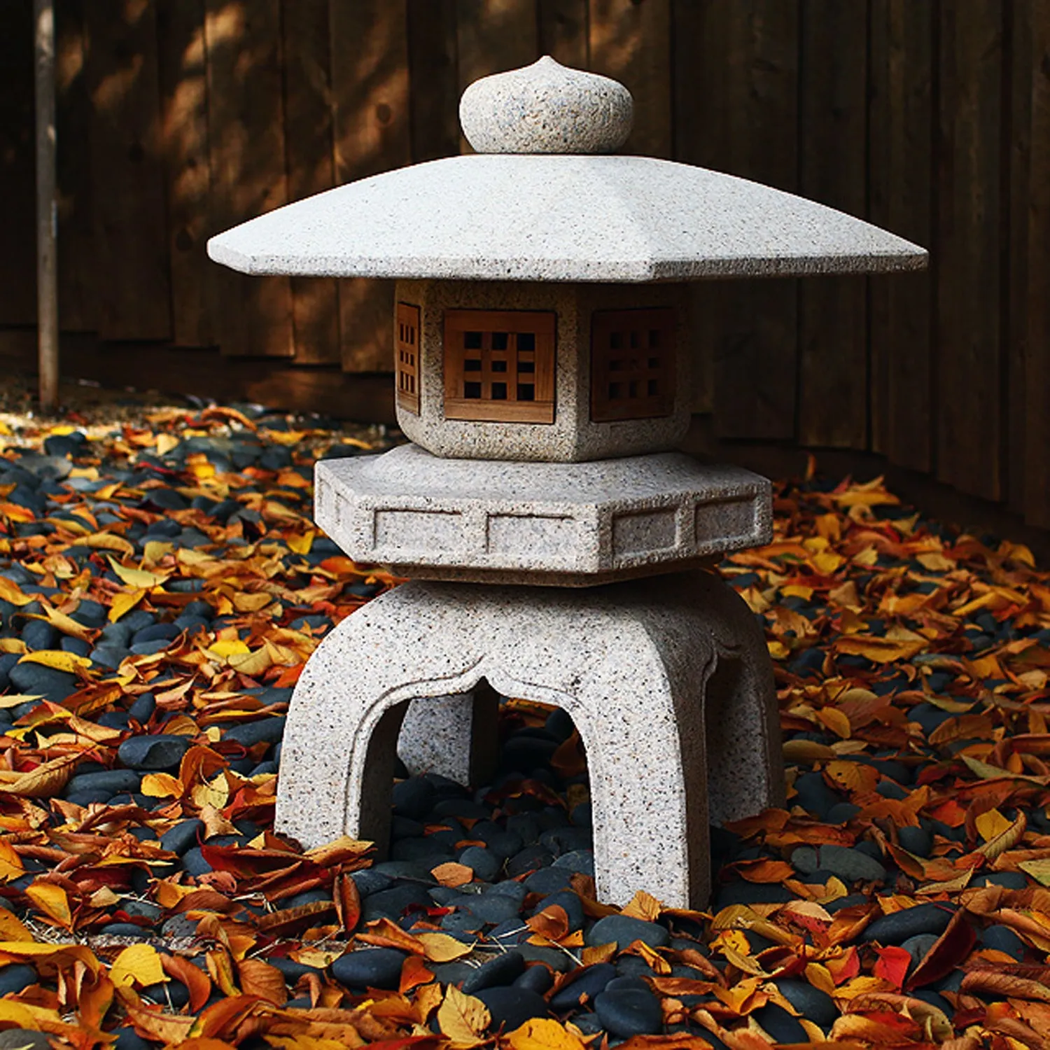 Antique Yukimi Lantern